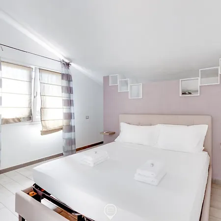 Dimora Cadeddu オリスターノ